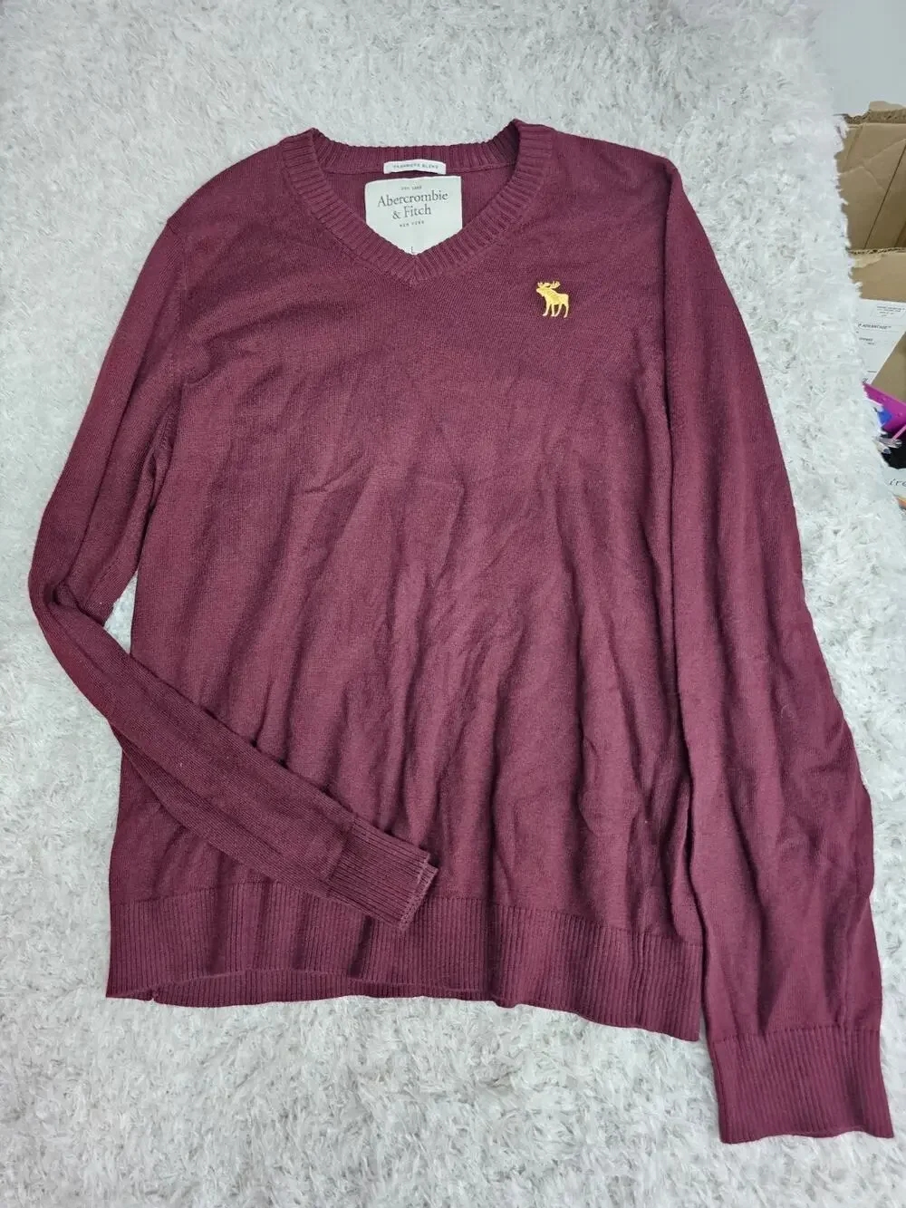 Abercrombie & Fitch Men L Burgundy Cashmere Blend V Neck Sweater Preppy Moose
